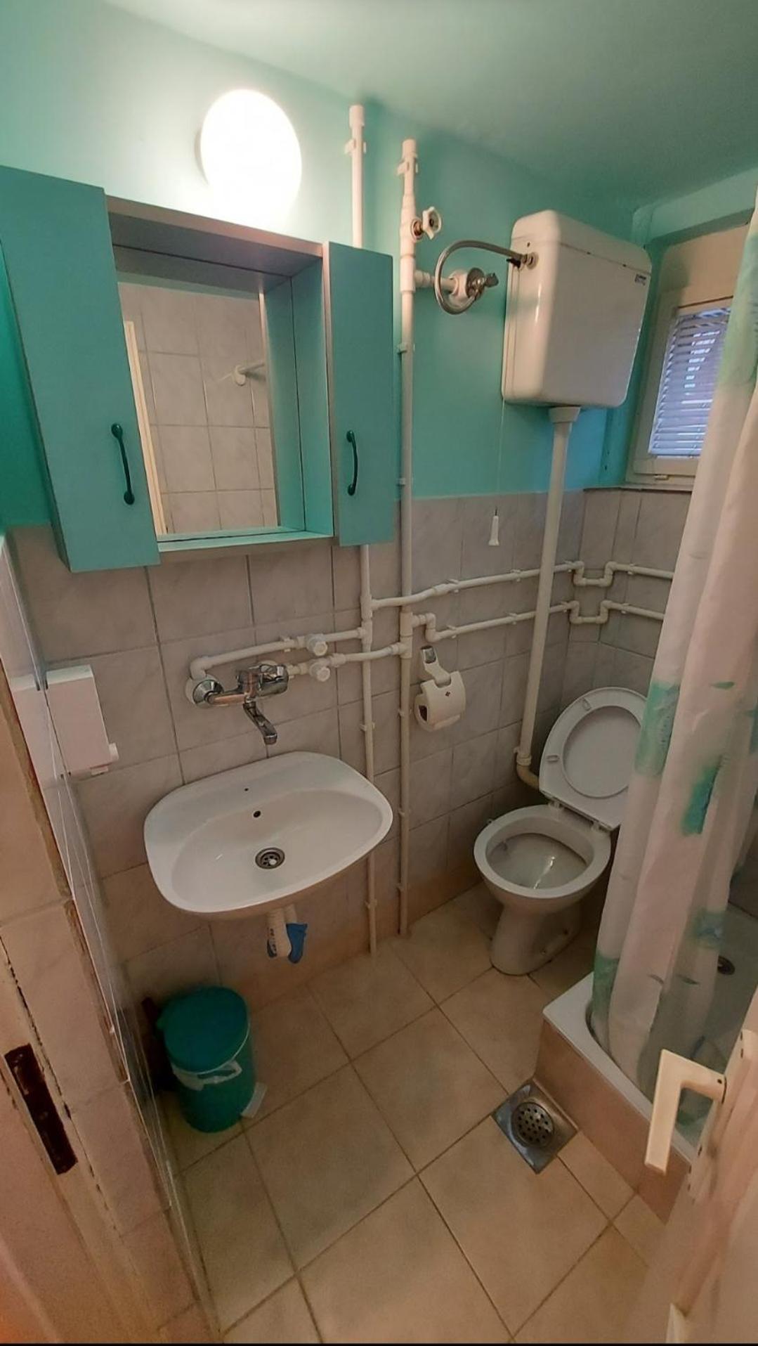 Domacinstvo Jolovic Hotel Kraljevo Buitenkant foto