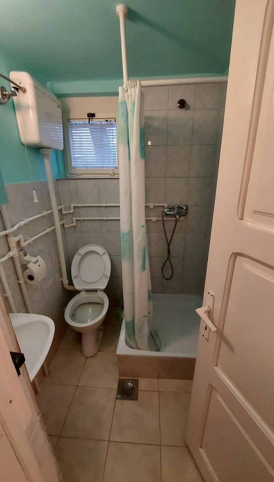 Domacinstvo Jolovic Hotel Kraljevo Buitenkant foto