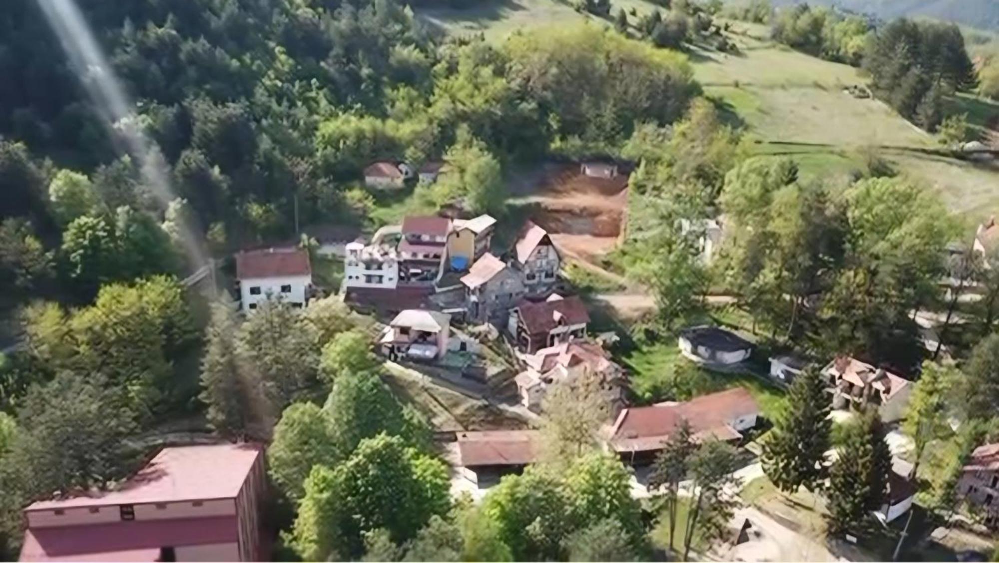Domacinstvo Jolovic Hotel Kraljevo Buitenkant foto